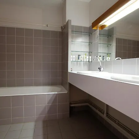 Ferme Xvie Siecle Renovee Avec Jardin Clos Et Wifi - Fr-1-582-119 Polignac (Haute-Loire)
