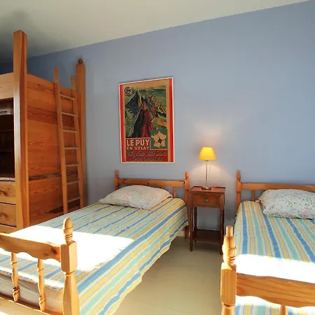 Polignac, 4 Pièces, 6 Personnes - Fr-1-582-119 Casa vacanze Polignac (Haute-Loire)