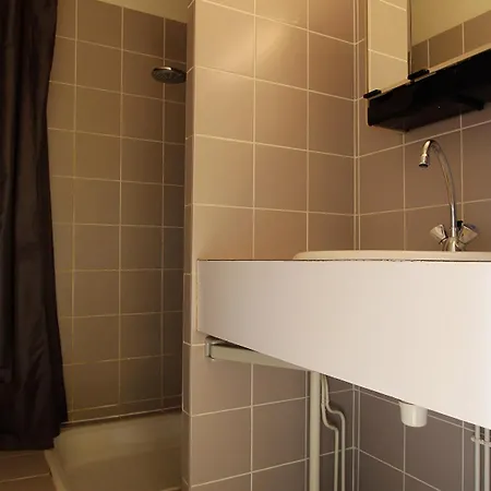 Casa vacanze Polignac, 4 Pièces, 6 Personnes - Fr-1-582-119 *